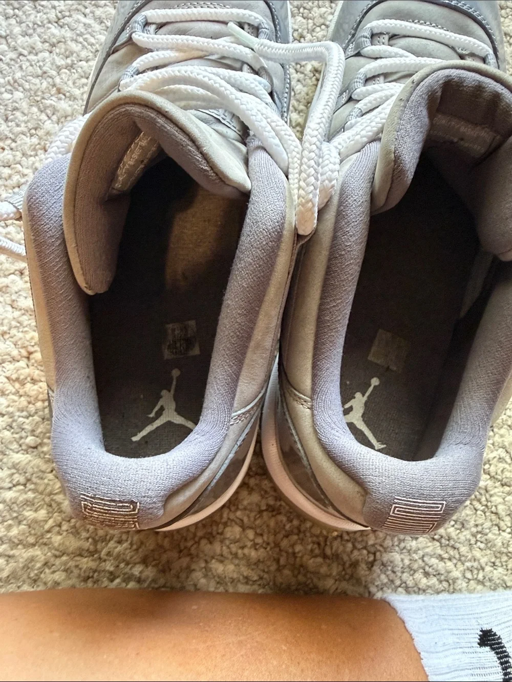 Jordan Men's Retro 11 Low-Top Sneakers in Gray and White size 13